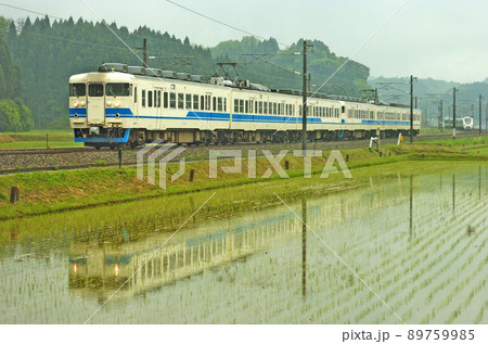 北陸本線 牛ノ谷-大聖寺 JR西日本 413系 B06+Bxx編成(金沢) 北陸本線 牛ノ谷-大聖寺 JR西日本 413系 B06+Bxx編成(金沢) 89759985