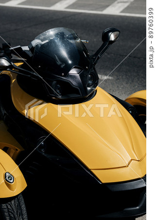 three-wheeled motorcycle three-wheeled motorcycle 89760399