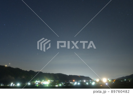 韮崎市円野町、七里岩の上、金生、木星、火星、土星が並ぶ 韮崎市円野町、七里岩の上、金生、木星、火星、土星が並ぶ 89760482