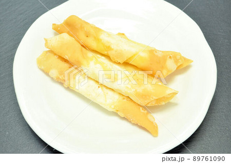 チーズ巻き揚げ チーズ巻き揚げ 89761090