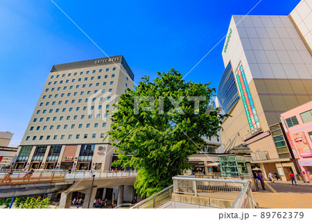東京　立川市　立川駅南口の都市風景　ホテルメッツとグランデュオ立川 89762379