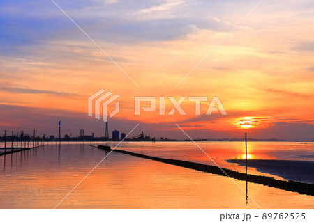 【千葉県】江川海岸の夕景 【千葉県】江川海岸の夕景 89762525