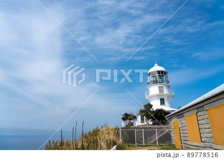 高知県室戸市　官舎敷地から見る室戸岬灯台 89778516