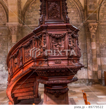 Saint Mary Magadalene abbey, Vezelay, France, interiors 89779522