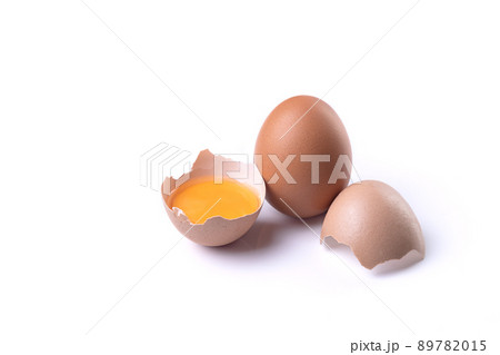 Fresh brown egg isolated on white background. Fresh brown egg isolated on white background. 89782015