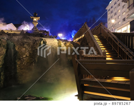 草津温泉 湯畑の夜景 草津温泉 湯畑の夜景 89785267