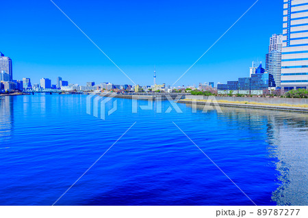 【東京の都市風景】晴海橋からの都市風景（佃・越中島方向） 89787277