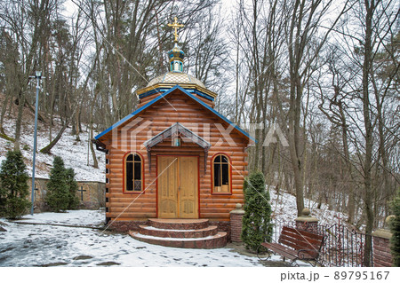 Chapel in the forest. Kremenets Mountains Park Bozha Hora. 89795167