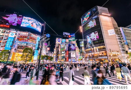 日本の東京都市景観 5月。3年ぶり、行動制限がないGWが終わったが…渋谷は多くの人出=11日 日本の東京都市景観 5月。3年ぶり、行動制限がないGWが終わったが…渋谷は多くの人出=11日 89795695