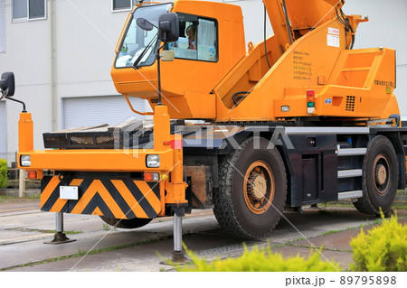 ラフテレーンクレーン イメージ ラフテレーンクレーン イメージ 89795898