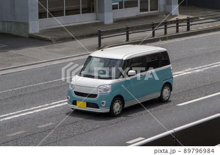 軽乗用車 ワンボックスカー 道路走行 軽乗用車 ワンボックスカー 道路走行 89796984
