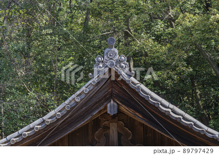 白山宮屋根の鬼瓦 89797429