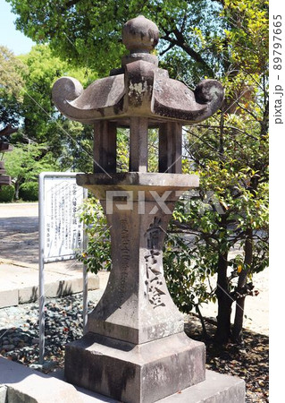 うきは市　若宮八幡宮　金銅製灯篭 89797665