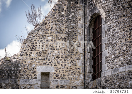 An old and abandoned castle in Italy 89798781