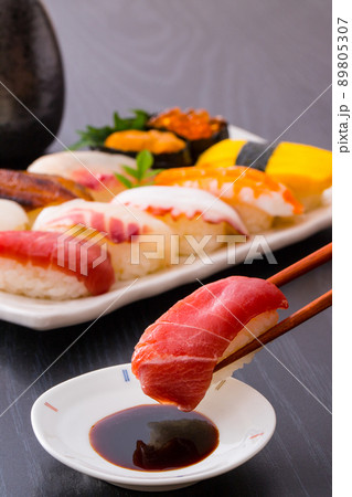 お寿司~鮪の中トロ お寿司~鮪の中トロ 89805307