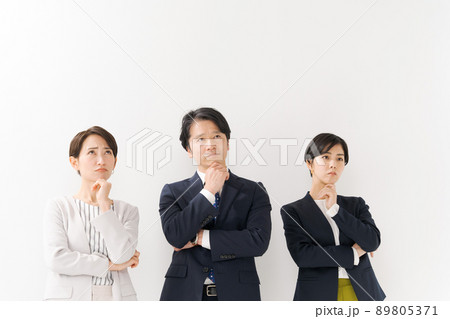 考える人々　ビジネス 89805371