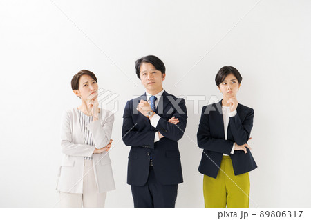 考える人々　ビジネス 89806317