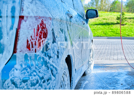 Outdoor car wash with snow foam car wash shampoo Outdoor car wash with snow foam car wash shampoo 89806588