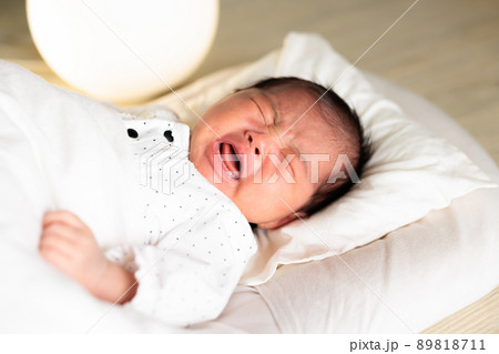 夜泣き 赤ちゃん 睡眠退行 夜泣き 赤ちゃん 睡眠退行 89818711