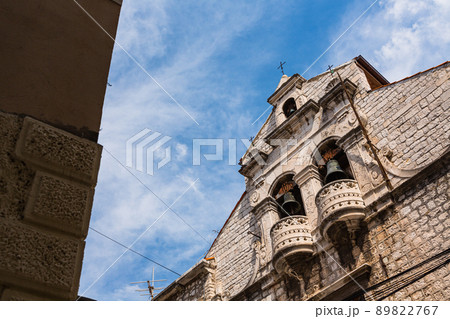 クロアチア シベニクの旧市街の聖母被昇天教会 クロアチア シベニクの旧市街の聖母被昇天教会 89822767