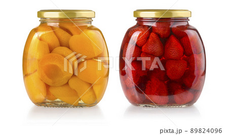 apricotand strawberry  jars isolated 89824096