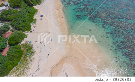 【空撮】石垣島 米原ビーチ 89826302