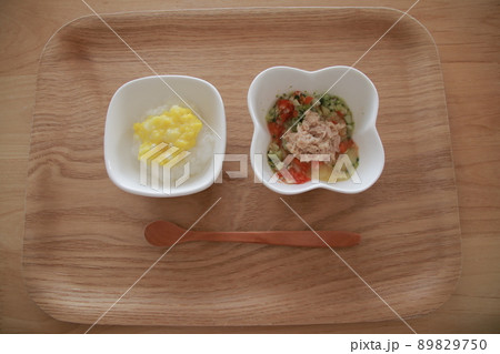 離乳食 離乳食 89829750