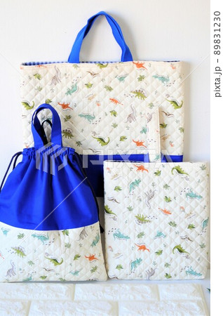 ハンドメイドのレッスンバッグ上履き入れお着替え袋のセット 通園通学グッズ 入園入学グッズ ハンドメイドのレッスンバッグ上履き入れお着替え袋のセット 通園通学グッズ 入園入学グッズ 89831230