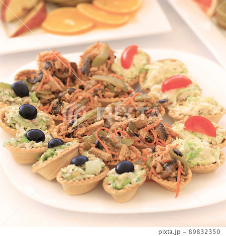 catering table set service with silverware and glass 89832350