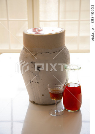 甕入り10年物紹興酒 89840653