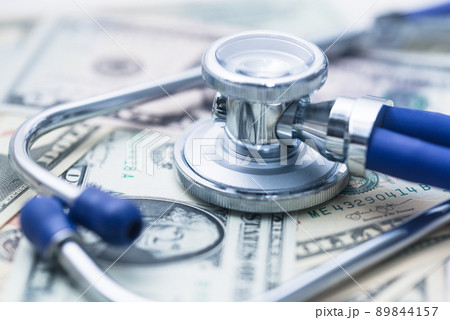 聴診器 ＄ ドル 89844157