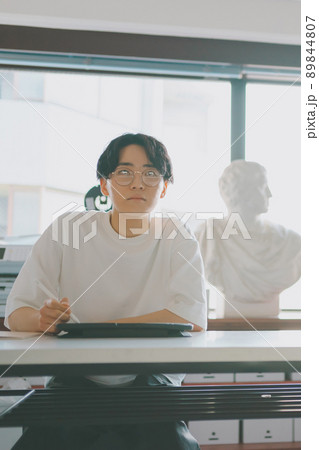 美術系学校 89844807