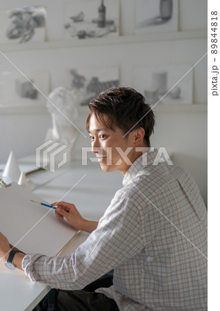 美大予備校 89844818