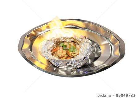 Tofu, seafood, grilled mushrooms with kitchen foil, very delicious Vietnamese food Tofu, seafood, grilled mushrooms with kitchen foil, very delicious Vietnamese food 89849733