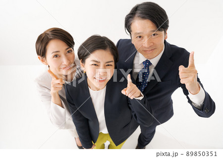 働く人々 ハイアングル 働く人々 ハイアングル 89850351