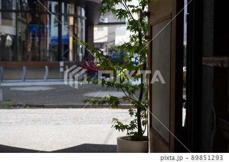 カフェの風景 89851293