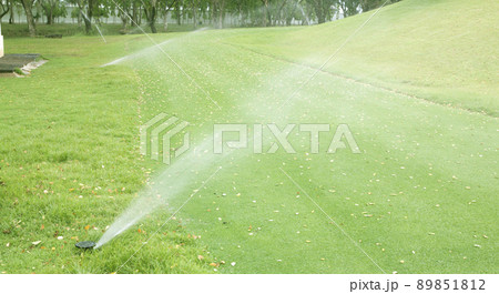 Lawn sprinkler water maintenance Lawn sprinkler water maintenance 89851812