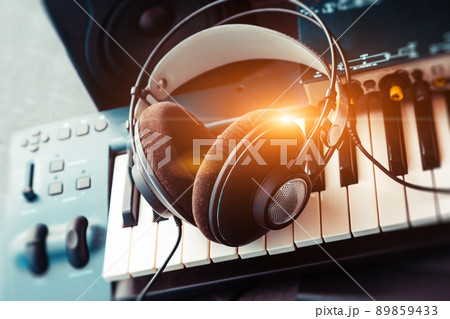 Music and digital studio recording at home. 89859433