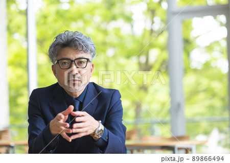 ビジネス 男性 ビジネス 男性 89866494