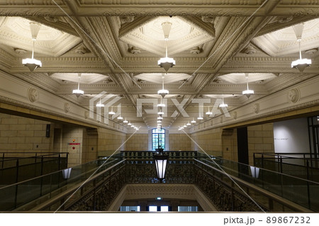 レトロビルディング　エントランスホール 89867232