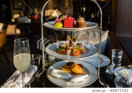 アフタヌーンティー　高級ホテル 89875592