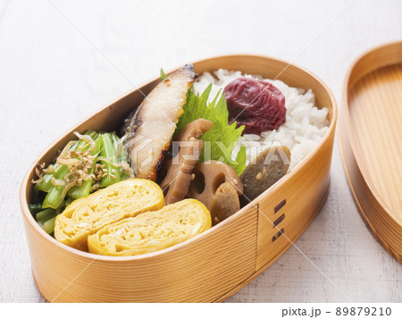 曲げわっぱ弁当 89879210