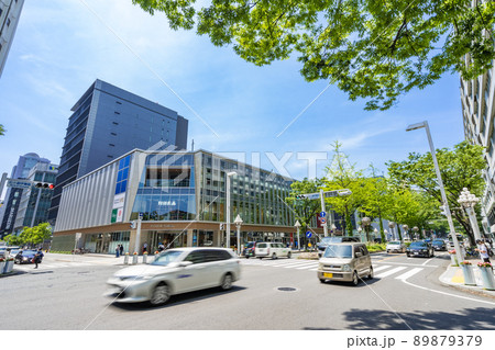 名古屋市・中区　栄　広小路通　広小路伊勢町交差点　マルエイガレリア 89879379