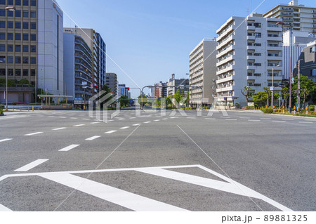 鰹座橋交差点　長堀通　新なにわ筋（大阪市西区） 89881325