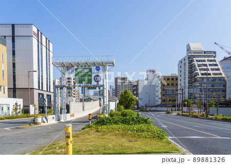 阪神高速「西長堀」入口　鰹座橋交差点 89881326
