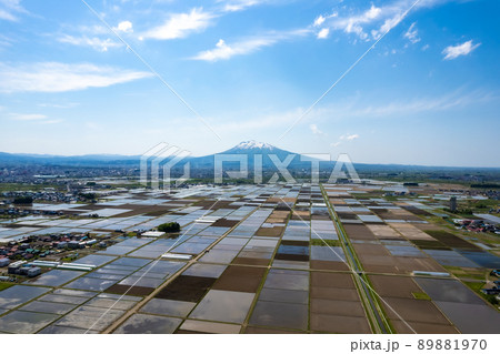 岩木山と水田001 岩木山と水田001 89881970