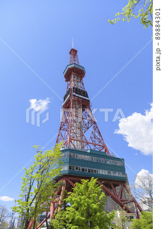 さっぽろテレビ塔（空バック） 89884301