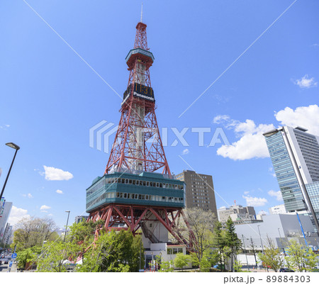 さっぽろテレビ塔(空バック) さっぽろテレビ塔(空バック) 89884303