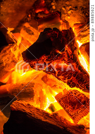 Red embers and flame 89885621