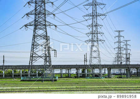 鉄塔 田園 送電線 鉄塔 田園 送電線 89891958